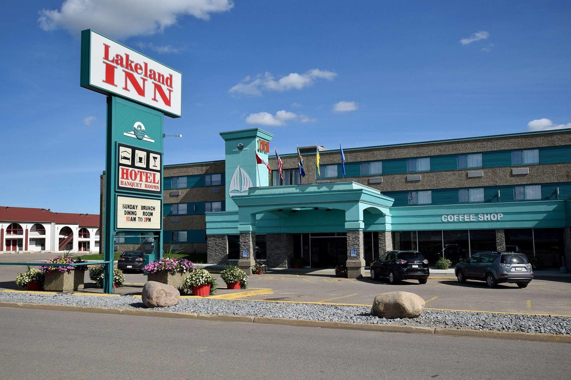 Lakeland Inn Hotel Cold Lake Экстерьер фото